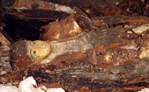A 3000-year-old Pharaonic coffin lies in a newly discovered tomb at the valley of the Kings in Luxor